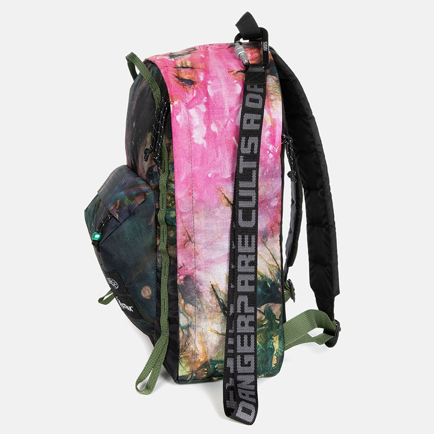 Aries-Eastpak-02