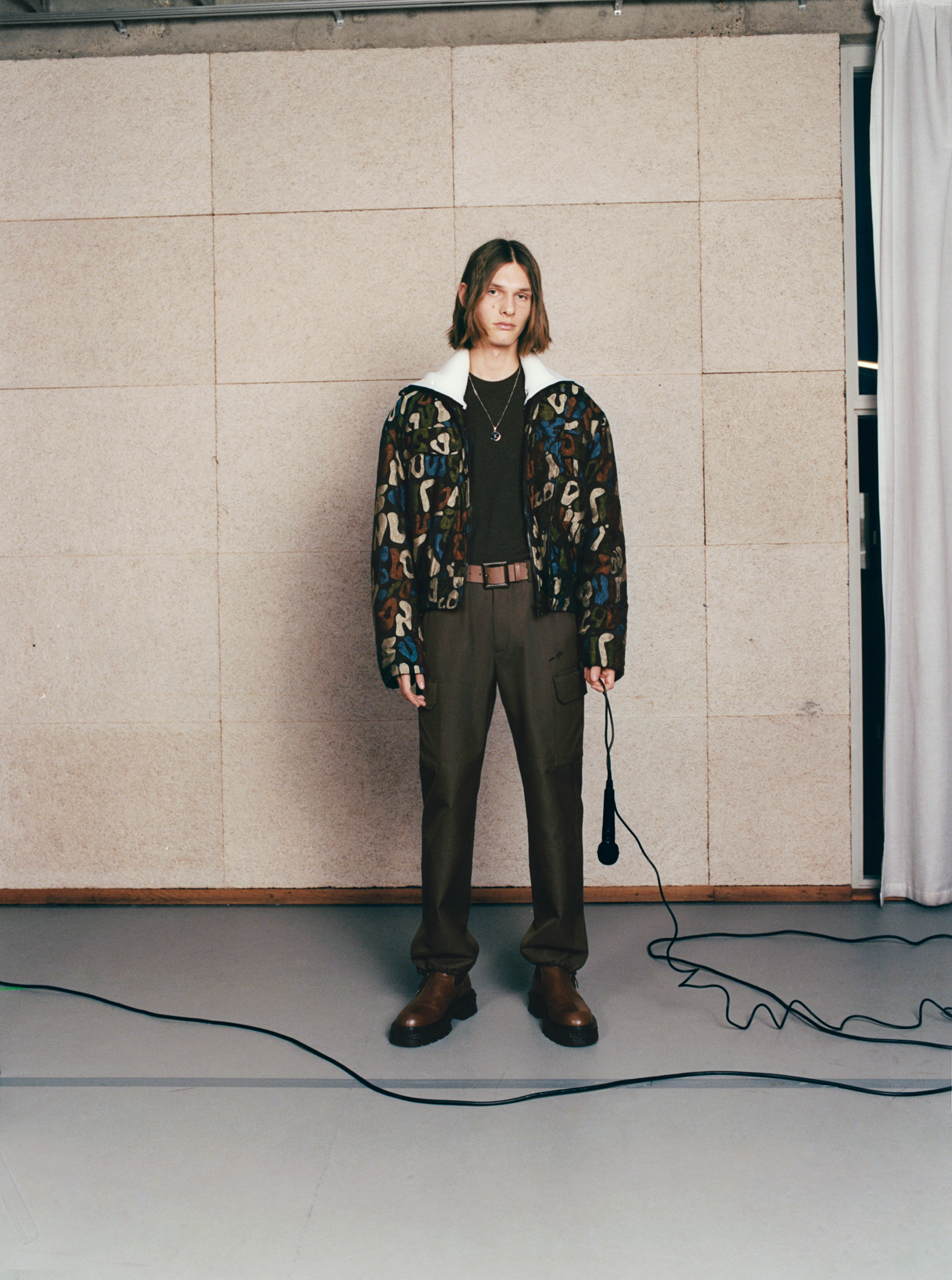 Louis-Vuitton-Pre-Spring-2023-Collection-22