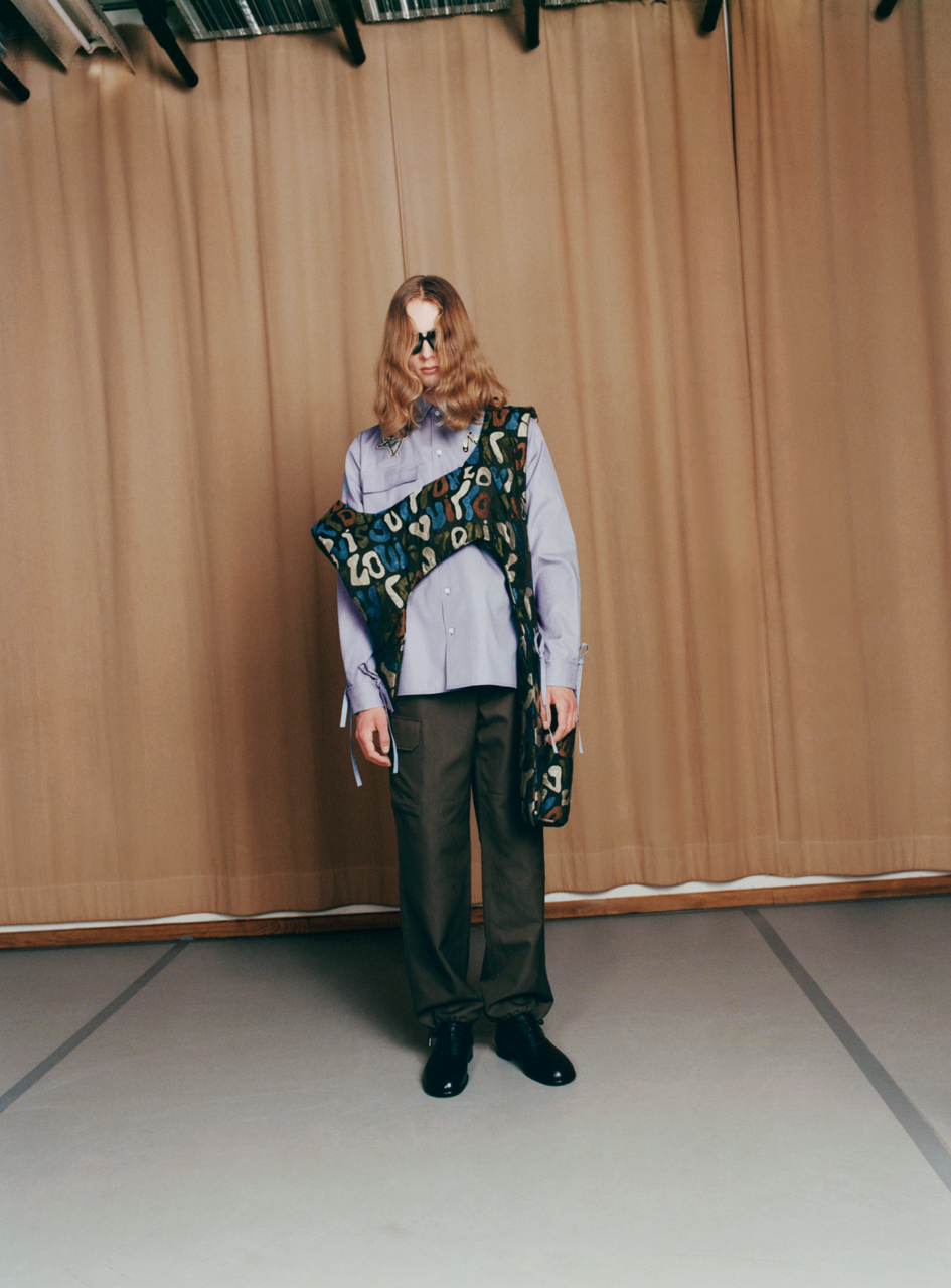 Louis-Vuitton-Pre-Spring-2023-Collection-25