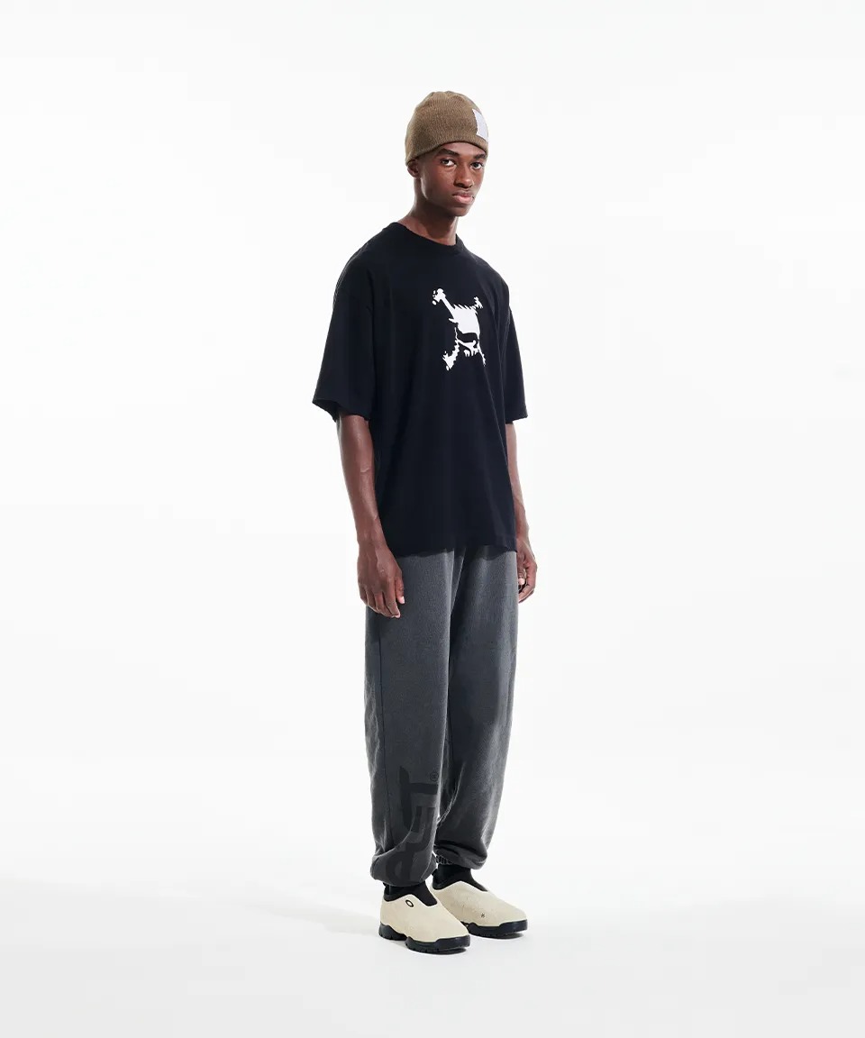 06f61060-b363-4001-8389-3c0305eb9eae